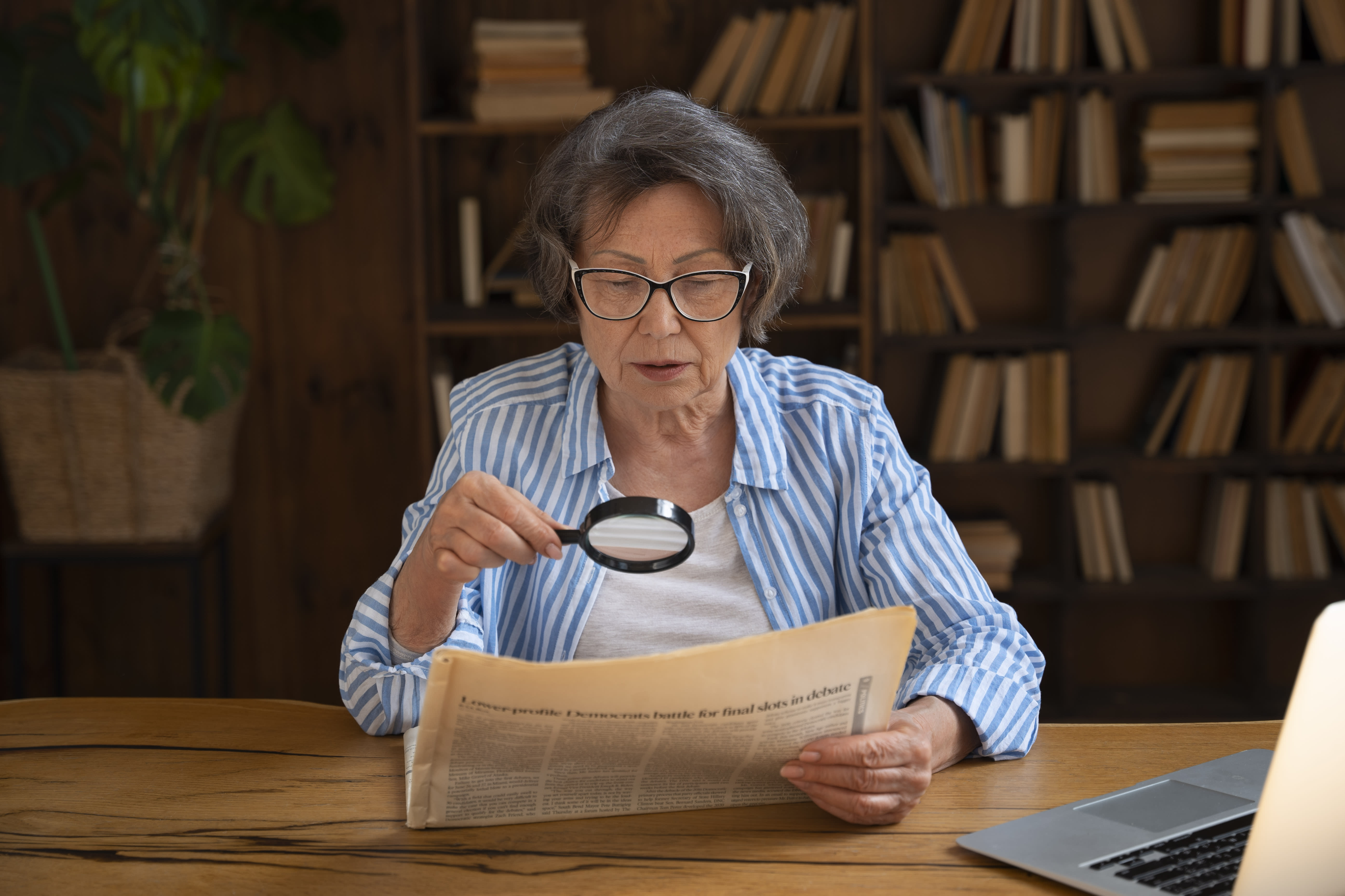 Juro médio do consignado para aposentados é o menor desde 2021; saiba quando vale a pena pegar empréstimo