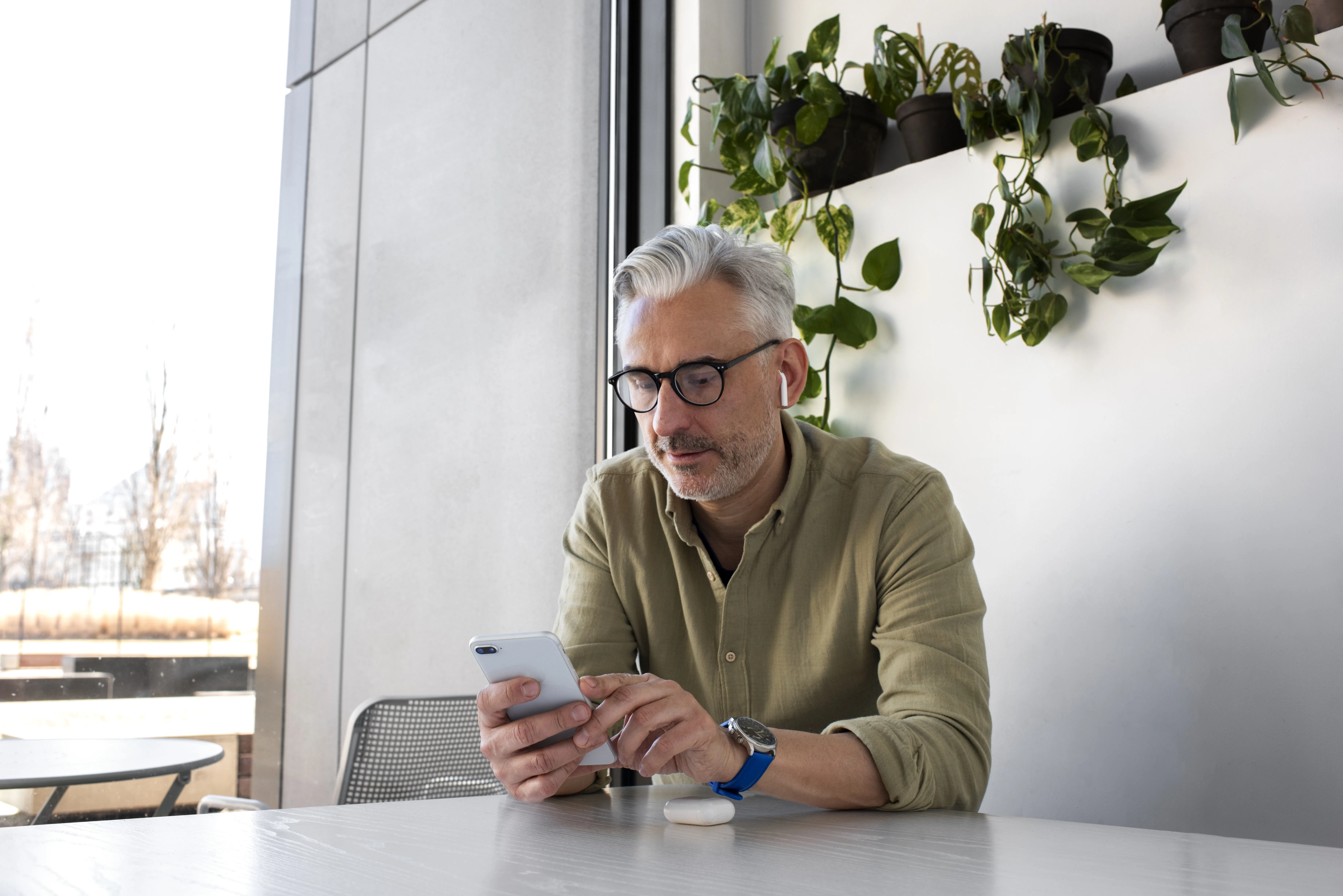 Quanto tempo demora para transferir benefício do INSS para outro banco?