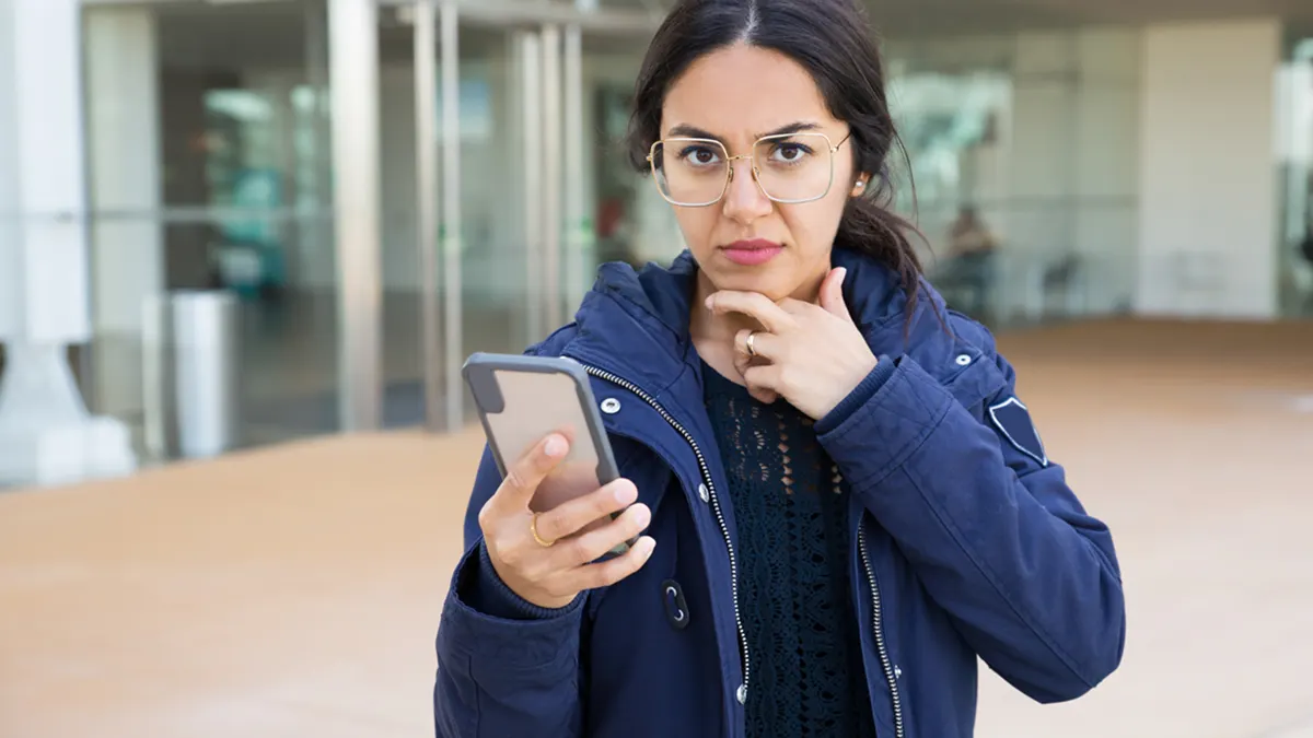 O que acontece se não pagar o empréstimo consignado CLT?